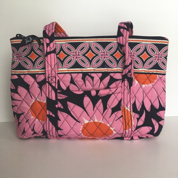 NWOT Vera Bradley Shoulder Bag - Love Me pattern - Picture 2 of 8